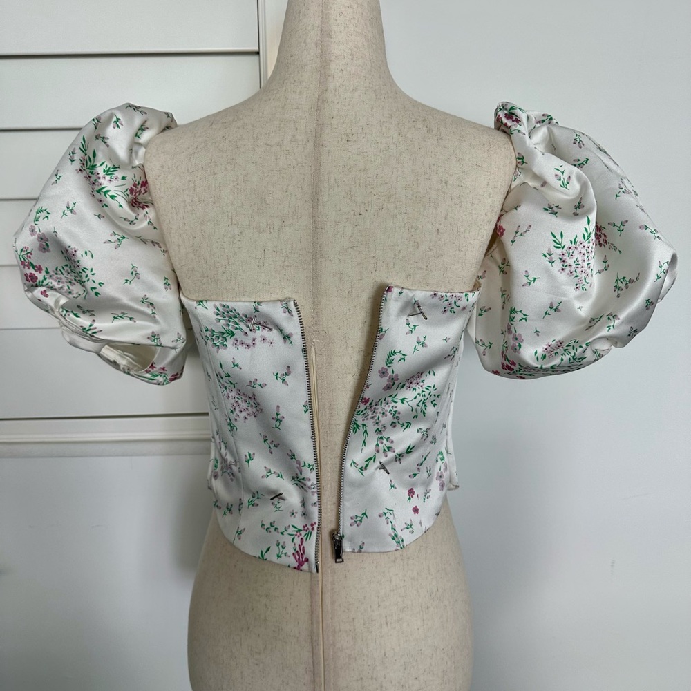 NWOT POST MERIDIEM Floral Puffy Sleeve Bustier Top - Picture 7 of 7
